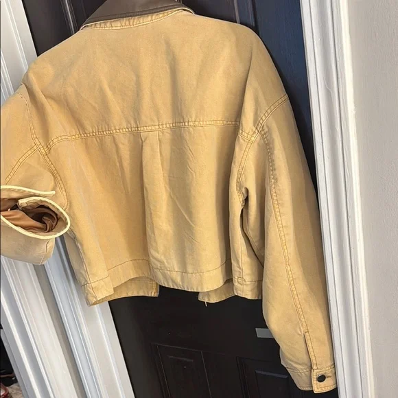 Barn Jacket Tan Jacket with Brown Collar - Picture 8 of 9